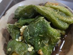 -董哥山城碗碗香(美专校街店)