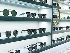 -潘多拉眼镜·蔡司依视路明月(潘家园店)