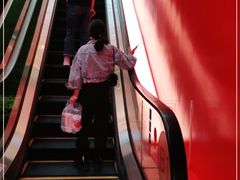 -银泰百货(厦门国贸中心店)