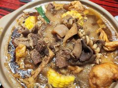 -沙胆彪炭炉牛杂煲(上海日月光广场店)