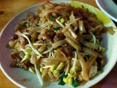 干炒牛河-紫金食坊(江南西路店)