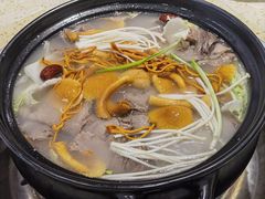 -九寨特色牦牛肉汤锅 羊肉汤锅