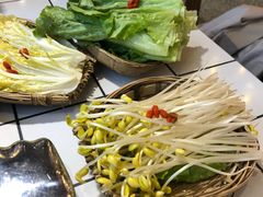 -贤合庄卤味火锅(安吉万达店)