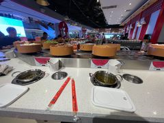 -龍歌自助小火锅(市北和达中心城店)
