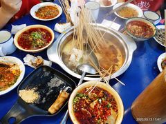 -马路边边串串香(一匡街店)