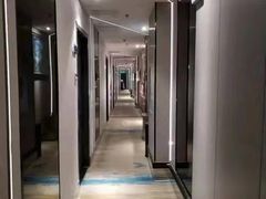 -德全心悦酒店(北京金台路地铁站店)