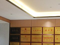 -梅利汴京烤鸭•开封豫菜地标店(东大街店)