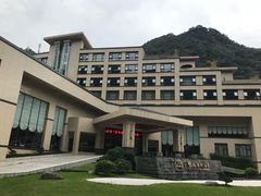-天明山温泉大酒店