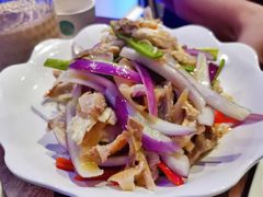 新疆椒麻鸡-哈密古丽新疆餐厅(江北融创店)