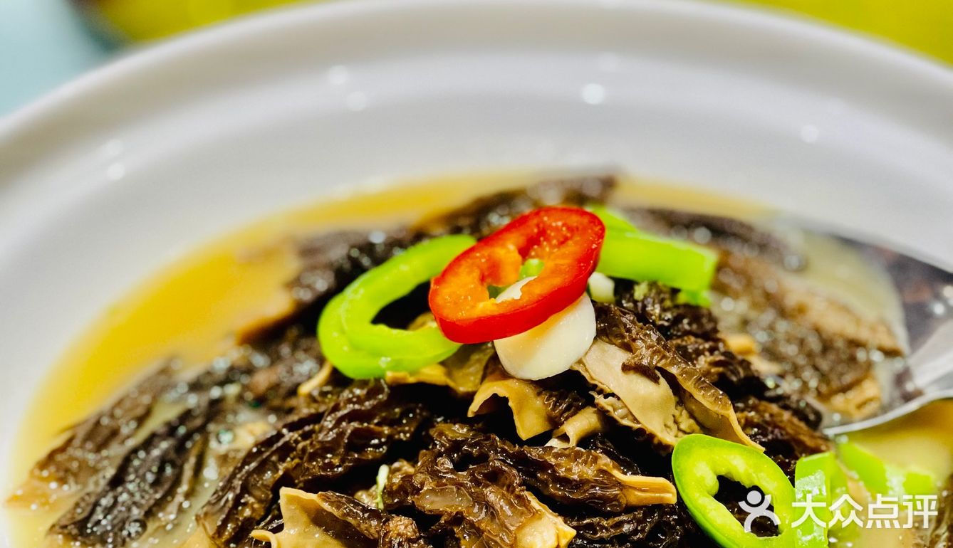 武汉独家顶级野生菌盛宴｜白松露自由｜高端私房菜🔥