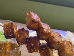 -烤满分·东北烧烤(首经贸店)