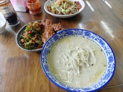 -雪琴面馆富安特色鱼汤面(城中花园店)