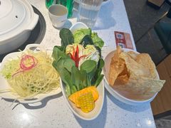 -三人行骨头王火锅(长寿店)
