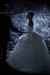 -至臻微拉婚纱摄影