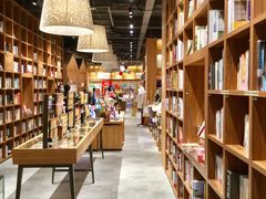 -百新书局(尚悦湾店)