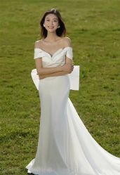 -索菲亚婚纱摄影