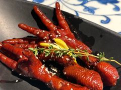 吮指鸡爪-桂满陇天书(南京德基旗舰店)