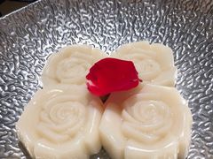 美人胶原锅-舞漁日料美人胶原锅(陆家嘴中心店)