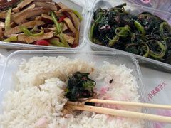 -米良小厨(汉商武展购物中心店)