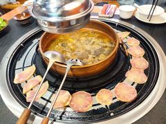 -阿山卓·野生菌火锅·纳西火塘烤肉