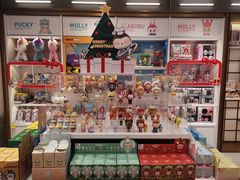 -泡泡玛特POPMART(蓝色港湾店)