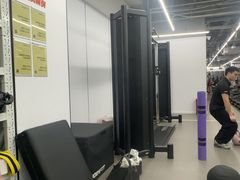 -乐刻运动健身(南山西丽366大街店)
