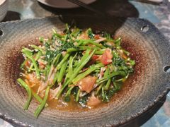 酸笋炒空心菜-浩海火燒雲傣家菜(静安芮欧店)
