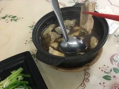 -新峰肉骨茶