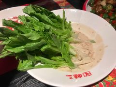 麻酱凤尾-蛙三泡椒牛蛙(万象城店)