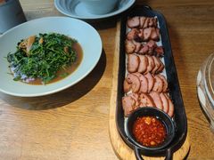 -蜜桃餐厅·伴山(湖滨商业街店)