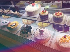 -焙丽拾光(麦凯乐直营店)