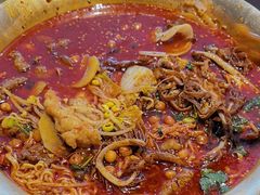 -张翻越·川渝冒菜·武汉黑鸭煲(城北万象城店)