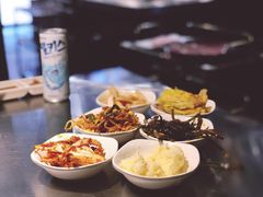 -韩聚屋韩国烤肉餐厅(新北万达店)