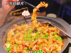 -蛙小侠·沸腾砂锅牛蛙(增城东汇城店)