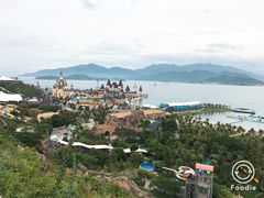-芽庄珍珠岛游乐园