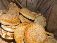 -三兄弟高炉烧饼