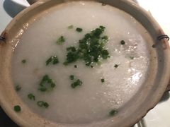 -新大咀港式茶餐厅(宝山万达店)