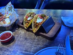 -Famous肥猫墨西哥音乐餐吧(五棵松华熙LIVE店)