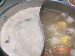 -左庭右院鲜牛肉火锅(浦江欢乐颂店)