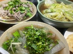 -大众跷脚牛肉馆·非遗传承单位(峨眉山店)