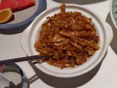 -八府香鸭·啫啫煲(华山路店)