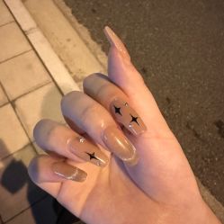 -尤米一站式美甲美睫