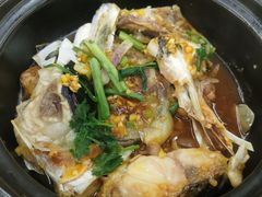 鱼头煲-九岭农庄·竹筒饭