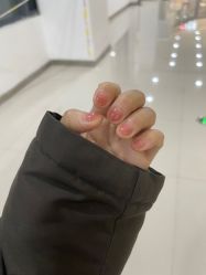 -曼曼美甲美睫
