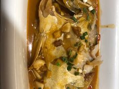 -小菜园新徽菜(宜兴八佰伴店)