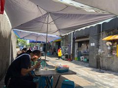 露天位-越洋肖氏老米线(杨家坪店)