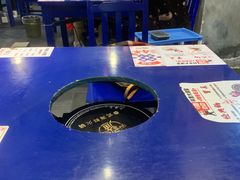 -马路边边串串香(苗栗路店)