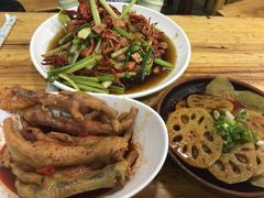 -二孃鸡爪爪(东郊记忆店)