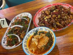 -柴窝堡22号辣子鸡·传承新疆菜