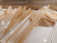 -辣八香新疆孜然串烤火锅(环球港店)